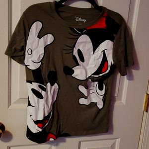 Mickie and minnie mouse shirt